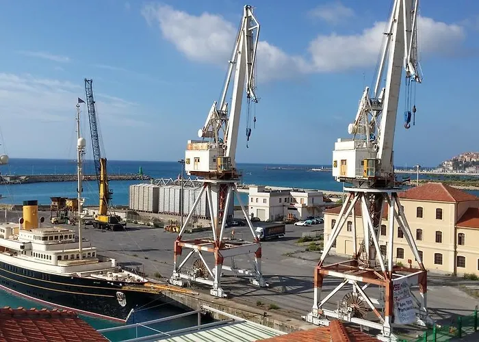 Ca Mea Sul Porto Di Oneglia